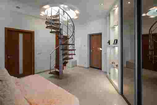  spiral staircase.